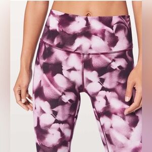 Lululemon Train Times 7/8 Pant Blush Blossom Alpine White Candy Pink - Size 6